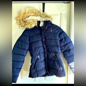 US. POLO. ASSN Navy blue woman’s winter coat, size small.
